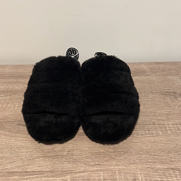 Ugg platform slippers - Picture 2 of 3
